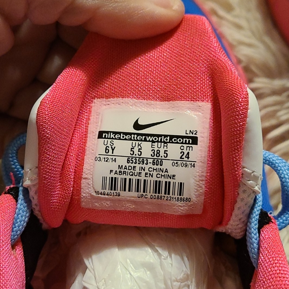 Best pink and blue kobes Shop, image size:1000x1000